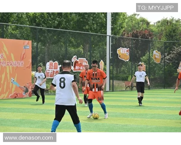 青春绿茵绽放热血魅力帅气球星尽显速度与激情风采